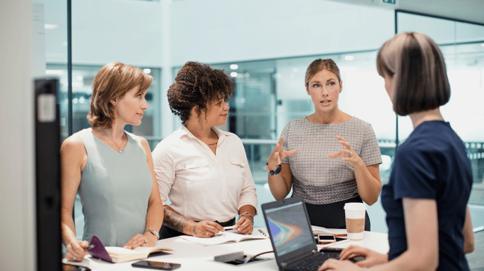 Soft skills en Tech : pourquoi la communication est votre alliée performance